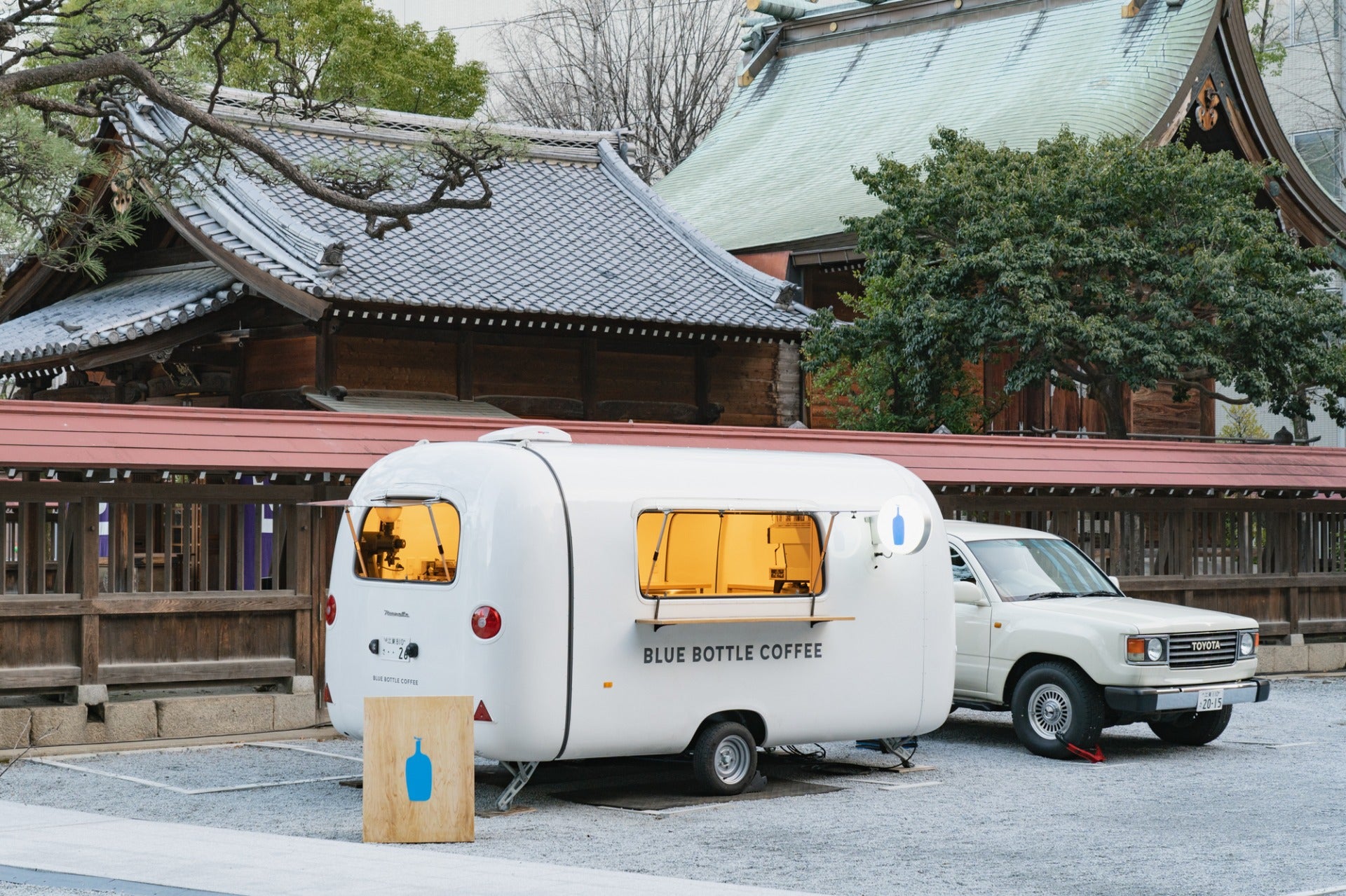 BLUE BOTTLE COFFEE IN FUKUOKA