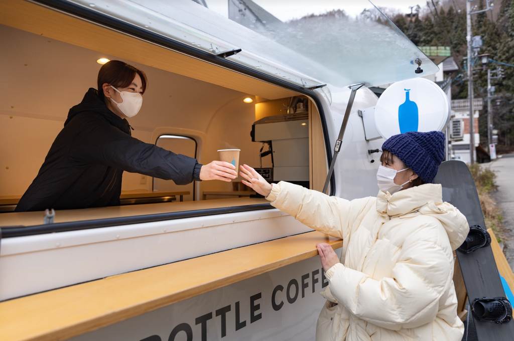 BLUE BOTTLE COFFEE TRUCK in NOZAWA ONSEN