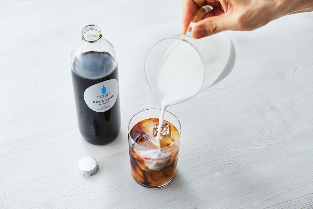 自宅で楽しむブルーボトルコーヒーのアイスコーヒー – BLUE