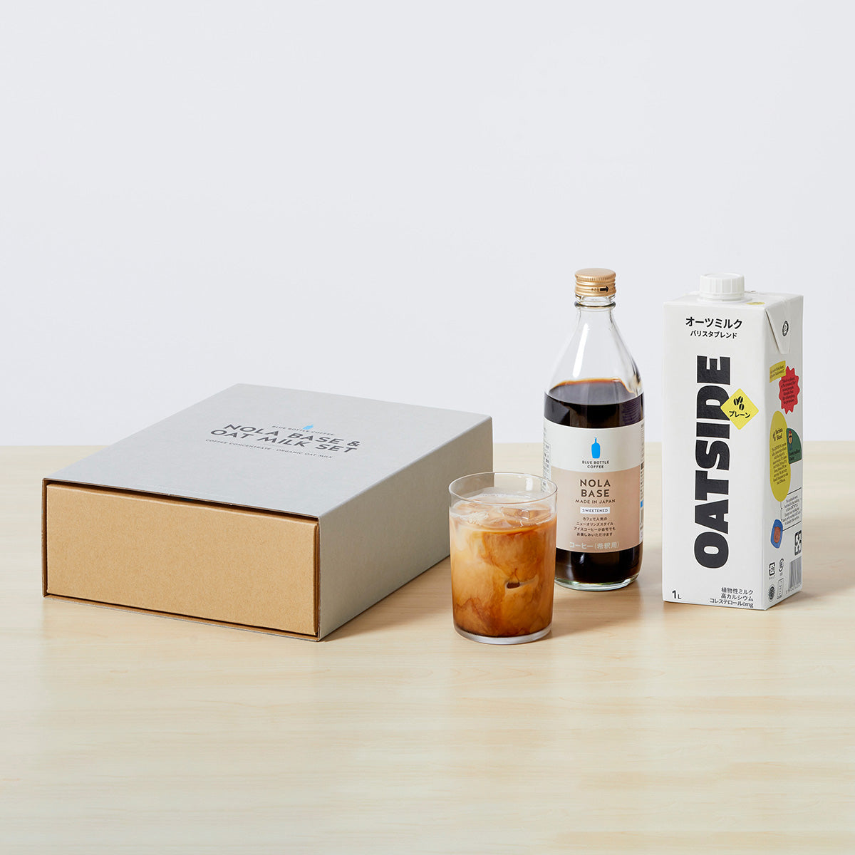 noa(ホワイト・カフェラテ・ブルー) noa(ホワイト・カフェラテ・ブルー) Amazon.co.jp: Blue Bottle