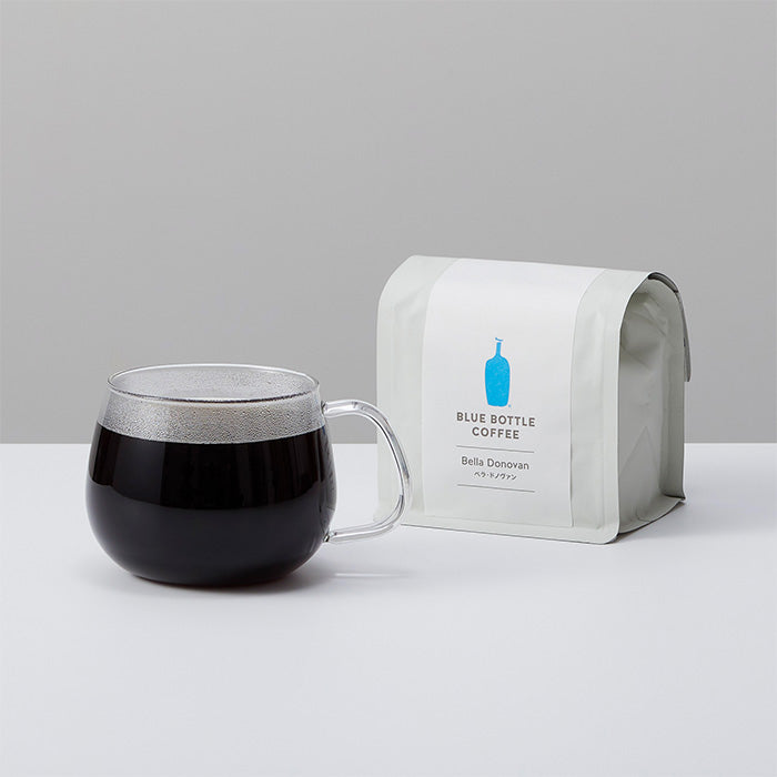 https://store.bluebottlecoffee.jp/cdn/shop/products/bella-donovan_700s.jpg?v=1765435315