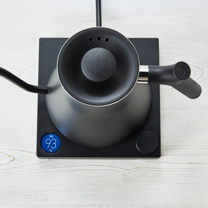 スタッグ ポアオーバー 電子ケトル【公式通販】 – BLUE BOTTLE スタッグ ポアオーバー 電子ケトル【公式通販】 – BLUE BOTTLE